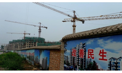 吉林古特生物產業(yè)園是敦化市重點項目，服務中心認真當好店小二